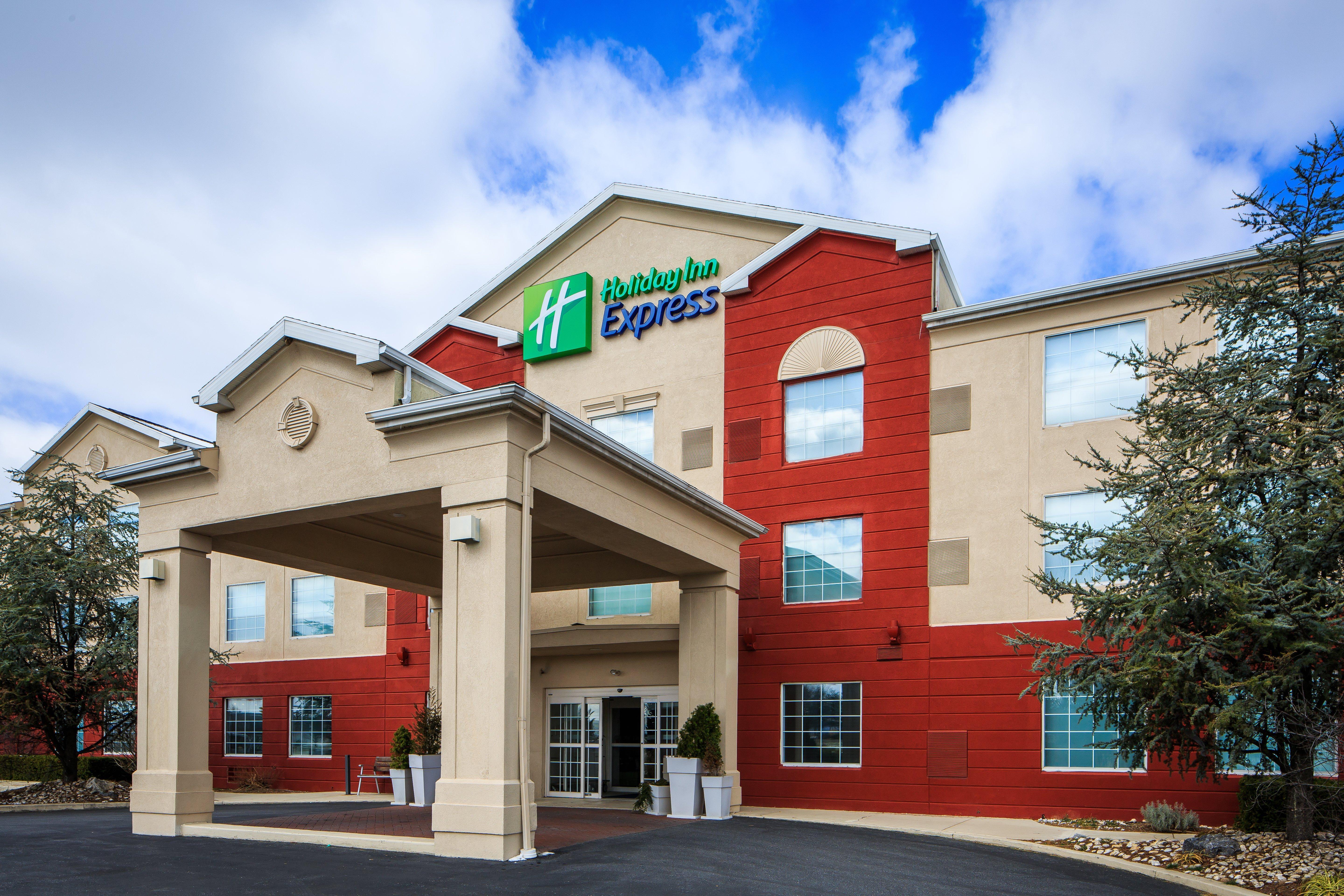 Express & By Ihg