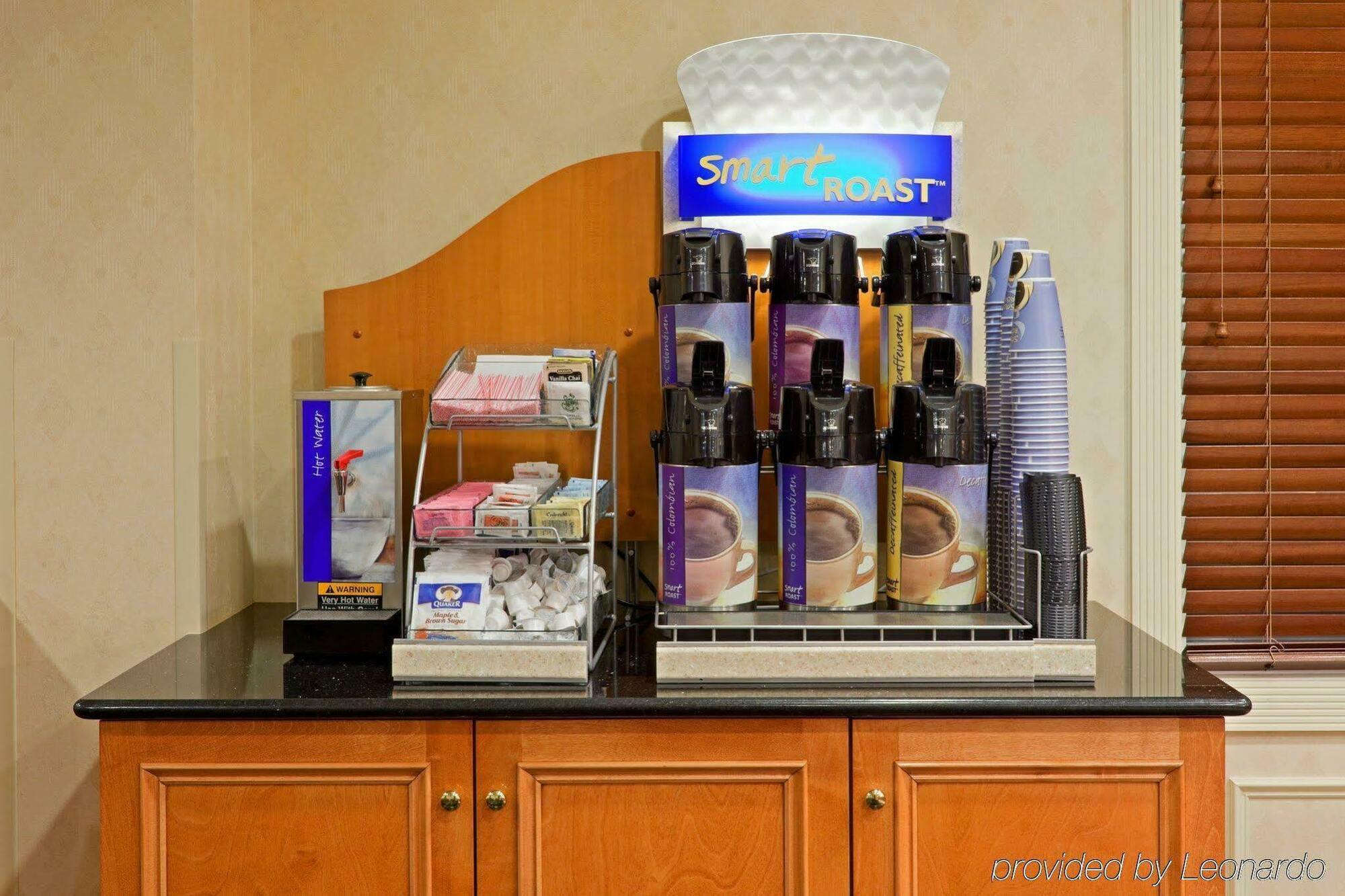 Hotel Express & By Ihg 2*