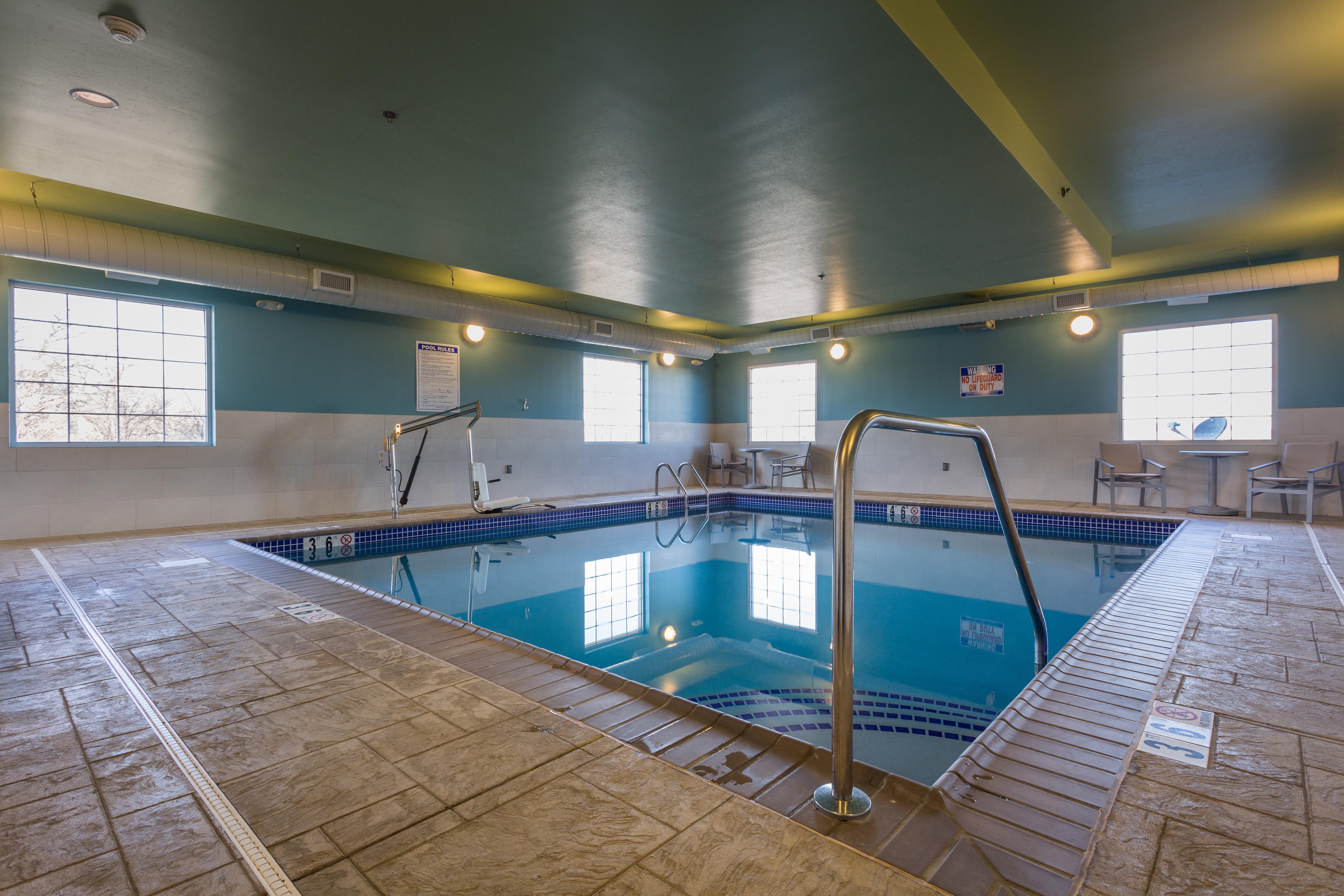 Express & By Ihg 2* Reading