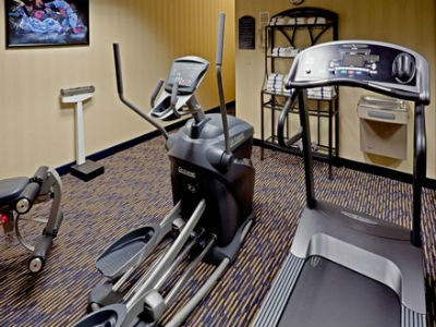 Express & By Ihg Hotel Reading