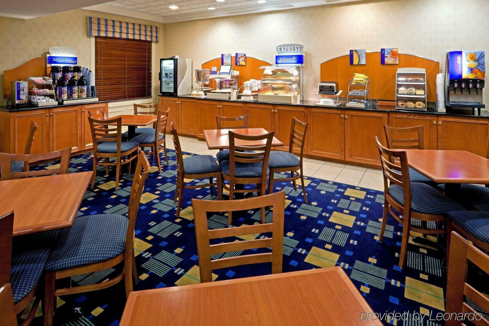 Express & By Ihg Hotel 2*